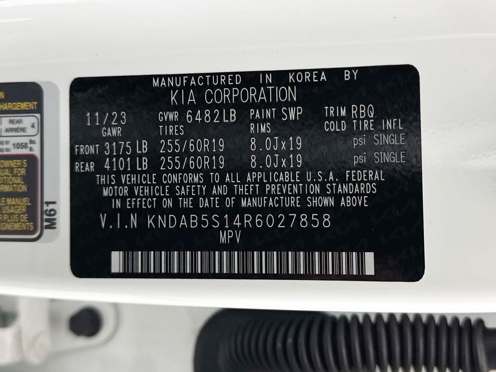 Used 2024 Kia EV9 Light Long Range RWD image 40