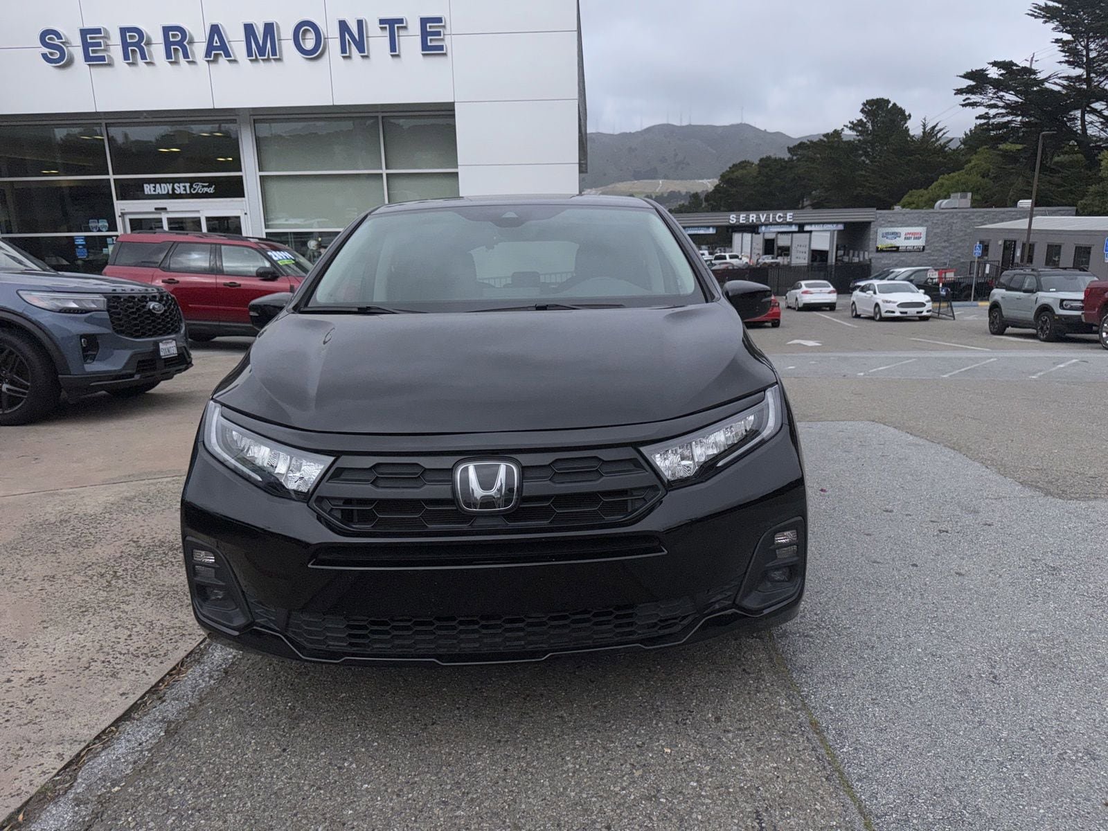 Used 2025 Honda Odyssey EX-L image 2