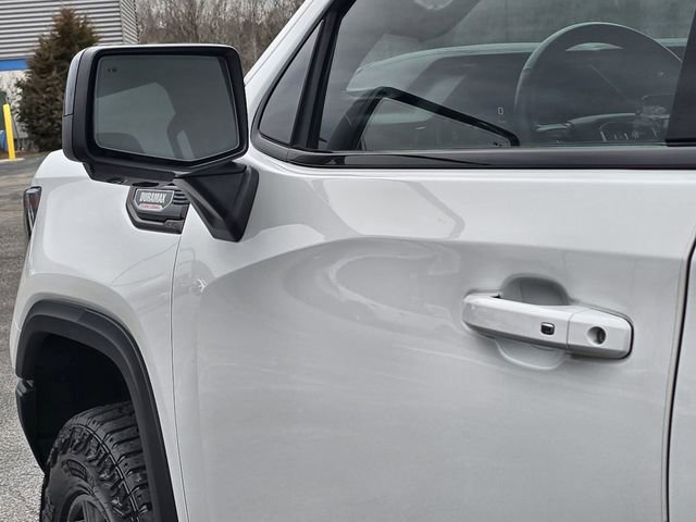 Used 2024 GMC Sierra 1500 AT4X image 11