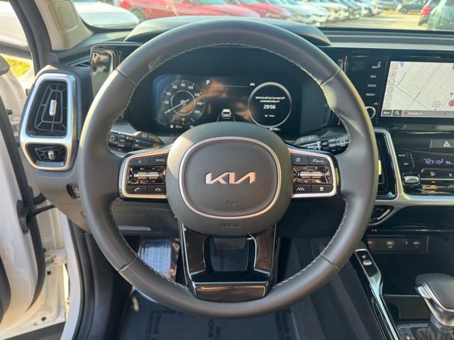 Used 2023 Kia Sorento SX image 28