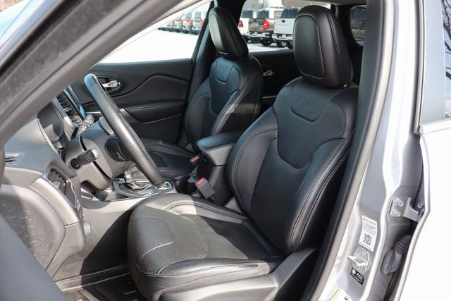 Used 2021 Jeep Cherokee Latitude Lux FWD image 10