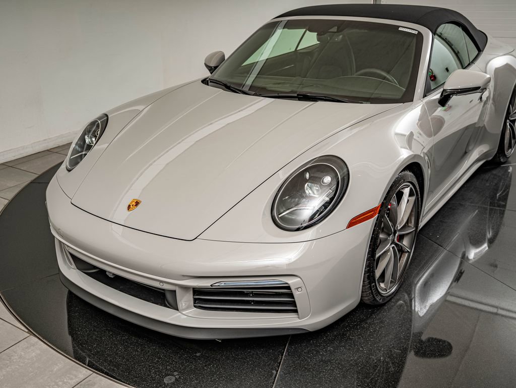 Used 2024 Porsche 911 Carrera S RWD image 19