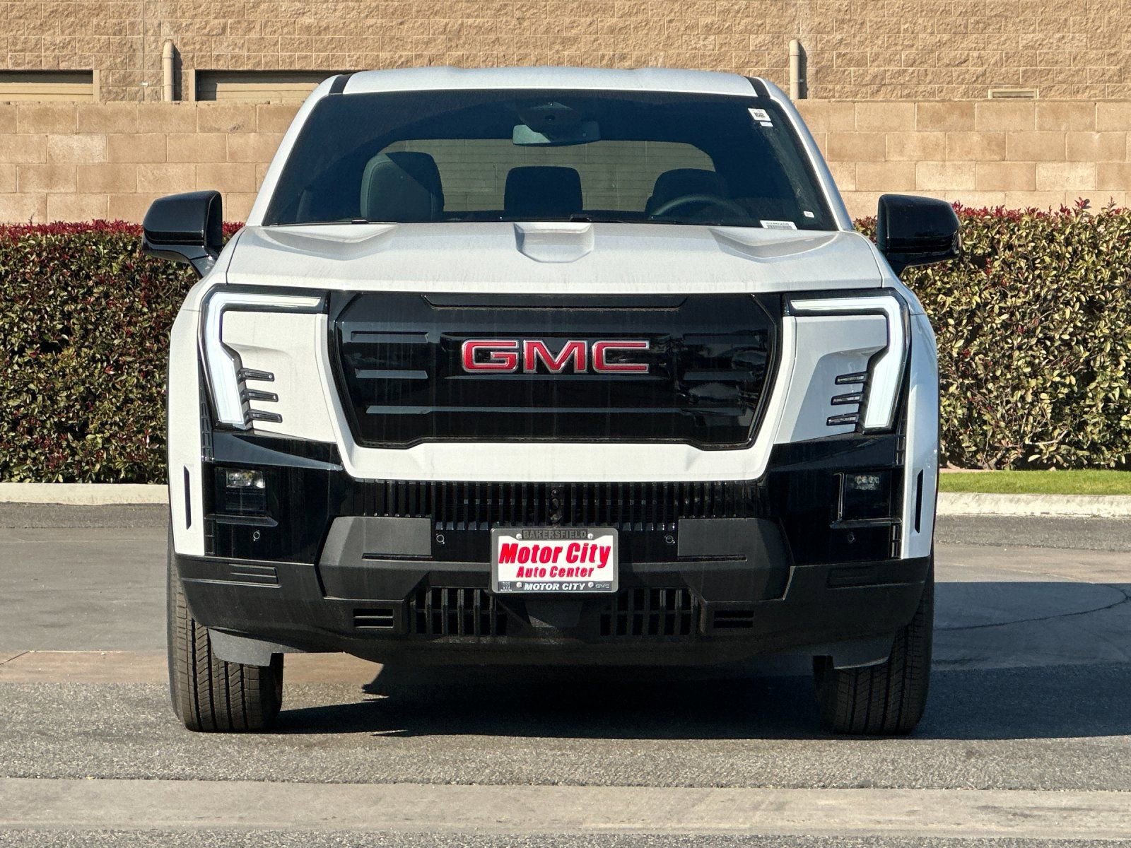 New 2026 GMC Sierra EV Elevation image 9