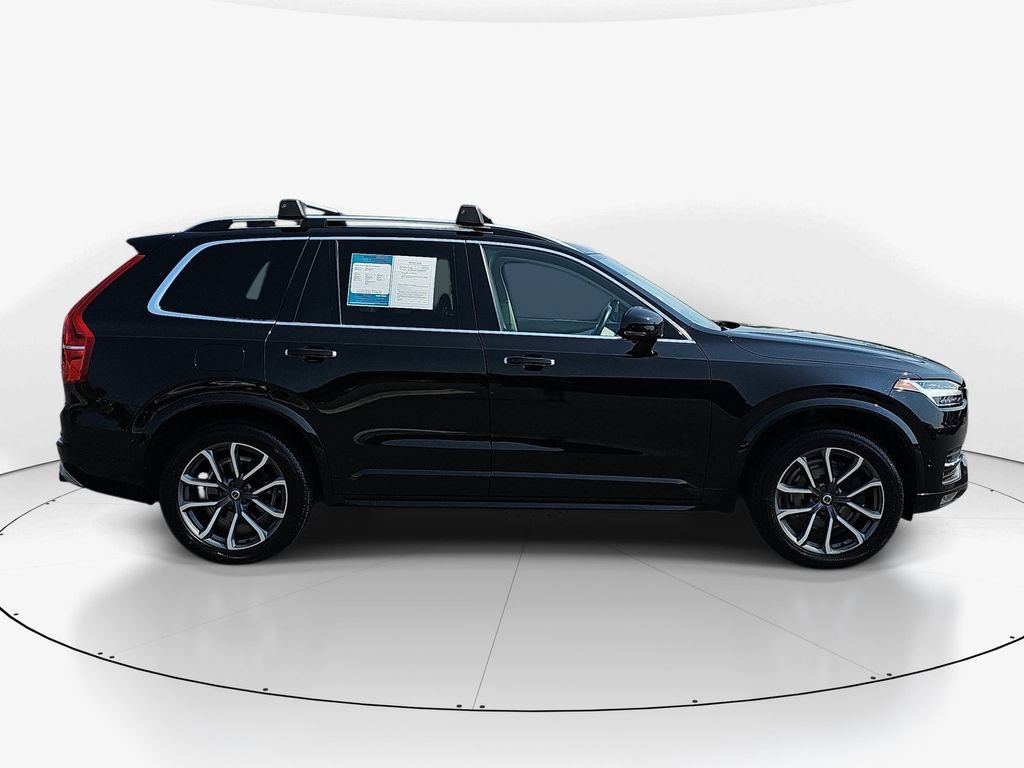Used 2018 Volvo XC90 T5 Momentum w/ Convenience Package AWD/4WD image 5