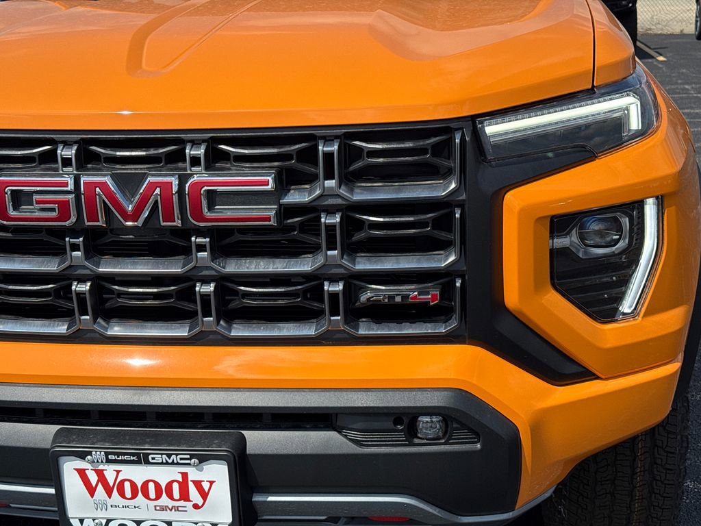 New 2026 GMC Canyon AT4 AWD/4WD image 11