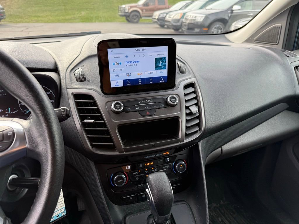 Used 2021 Ford Transit Connect XLT image 10