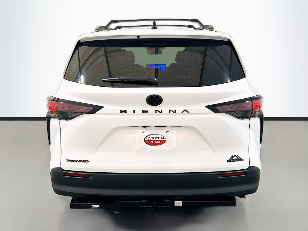New 2026 Toyota Sienna XLE Woodland Edition image 5