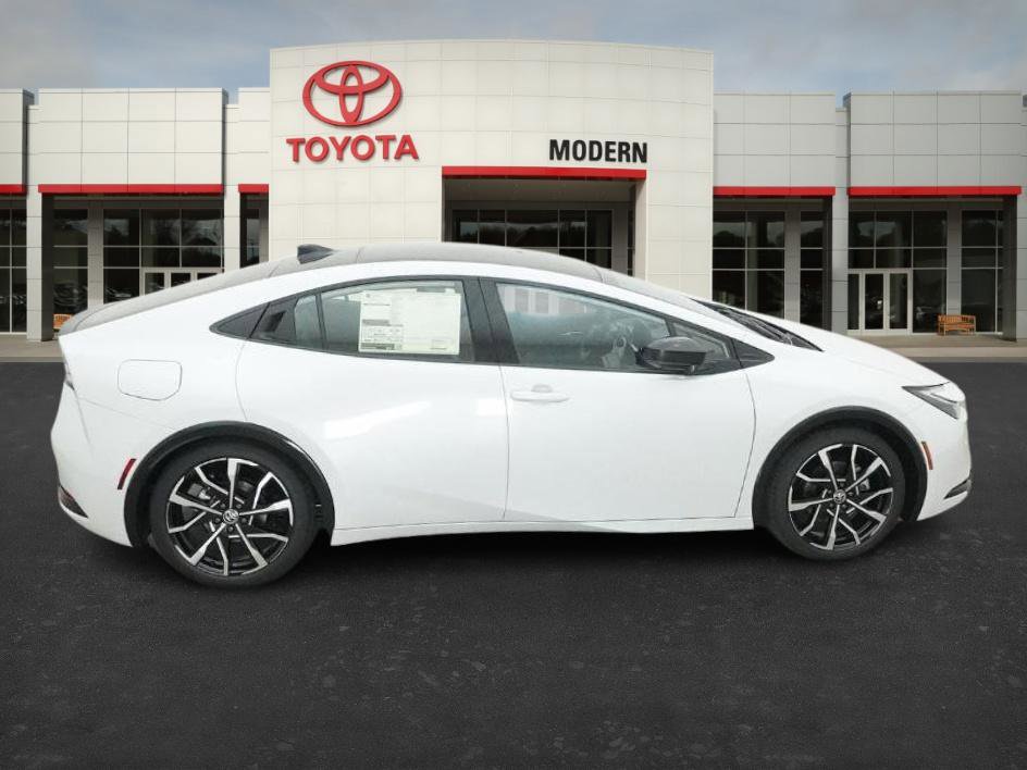 New 2026 Toyota Prius Plug-In Hybrid FWD image 25