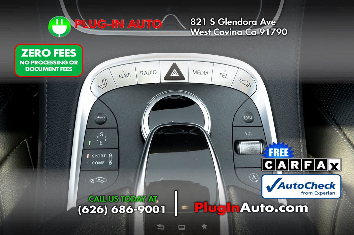 Used 2015 Mercedes-Benz S 550 Sedan w/ Sport Package image 21