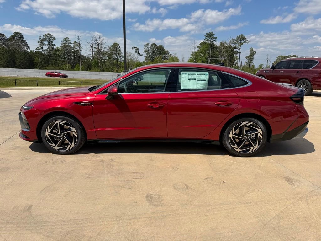 New 2026 Hyundai Sonata SEL image 2