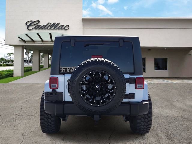 Used 2018 Jeep Wrangler Unlimited Sahara image 4
