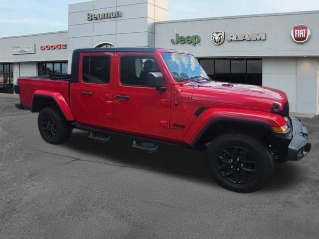 Used 2022 Jeep Gladiator Sport AWD/4WD image 5