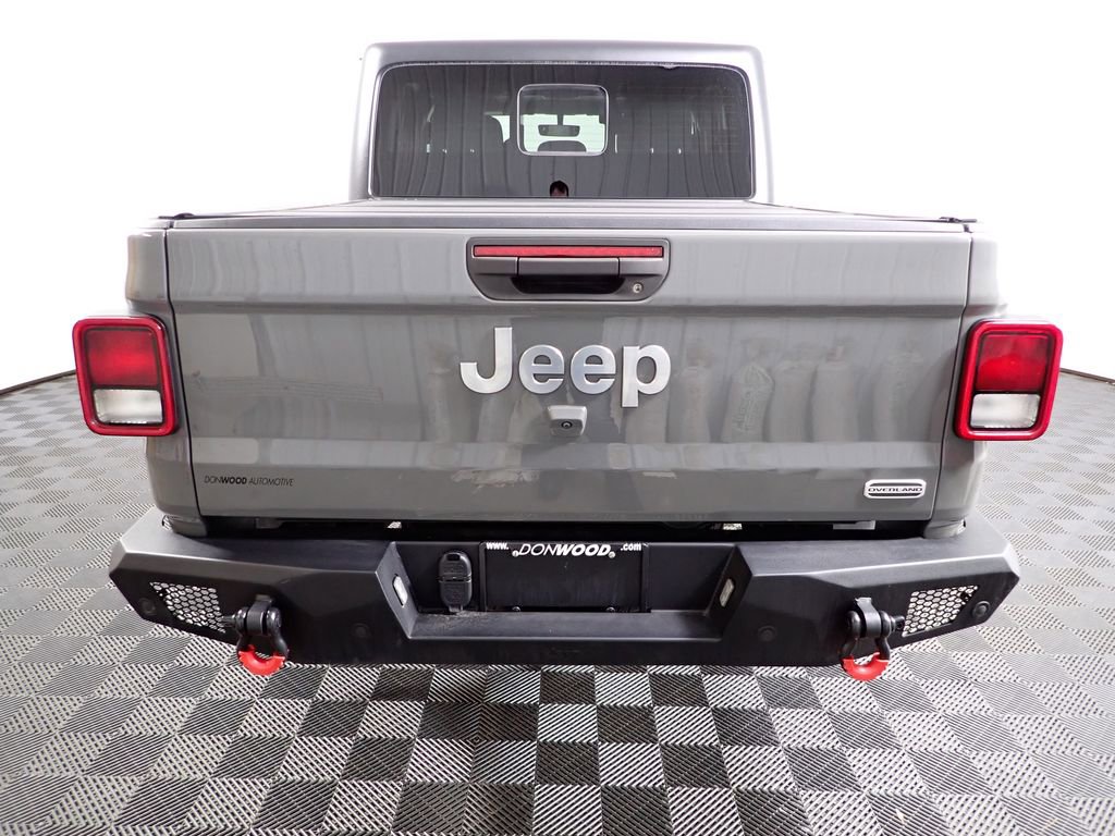 Used 2023 Jeep Gladiator Overland image 18