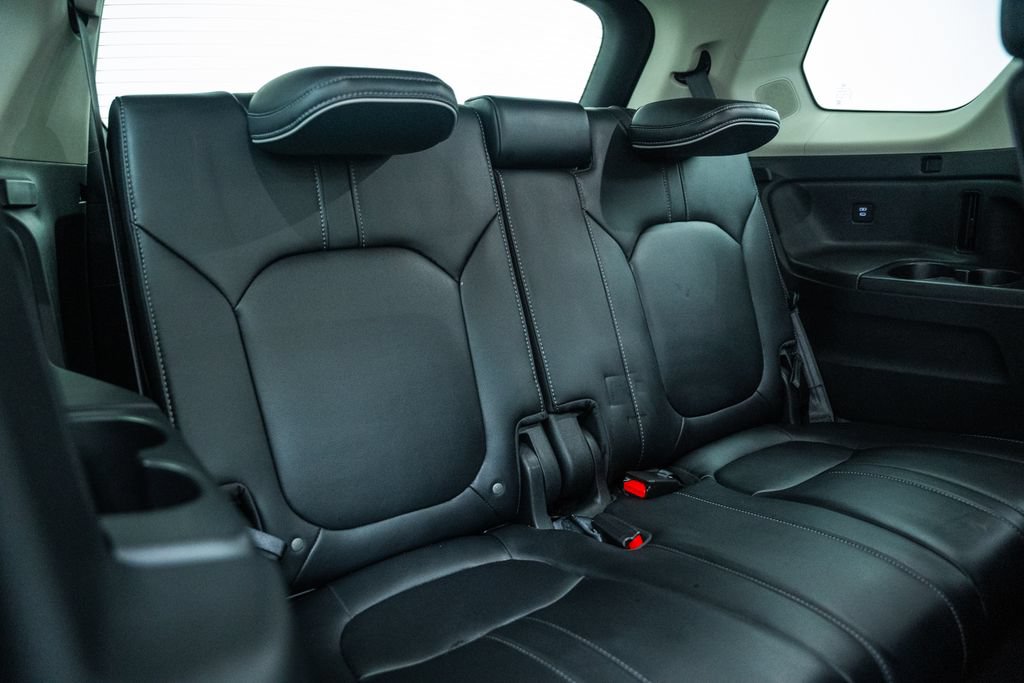 Used 2025 Honda Pilot Elite image 40