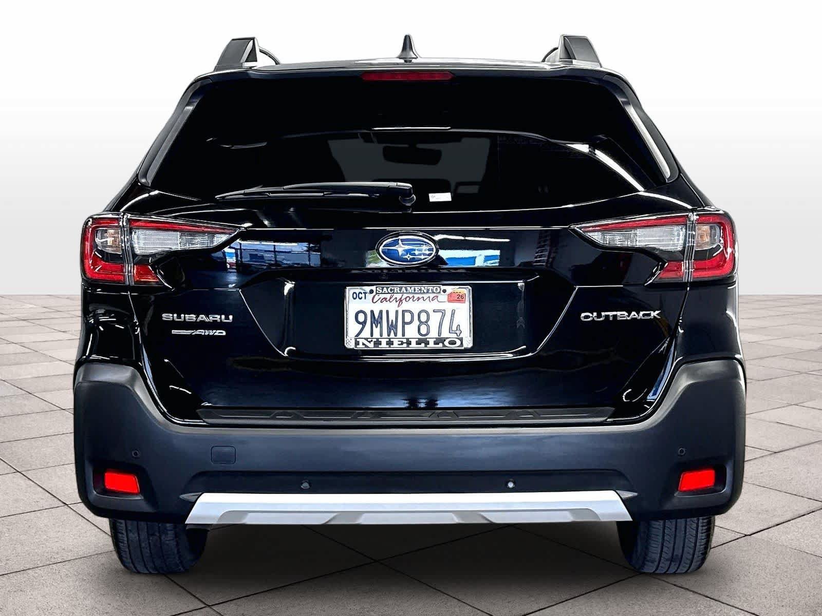 Used 2025 Subaru Outback Limited AWD/4WD image 8
