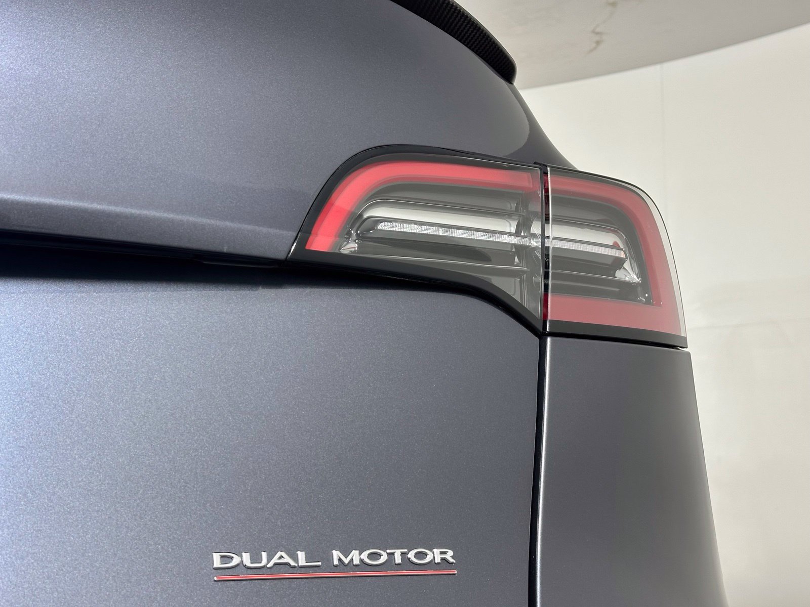 Used 2023 Tesla Model Y Performance AWD/4WD image 11