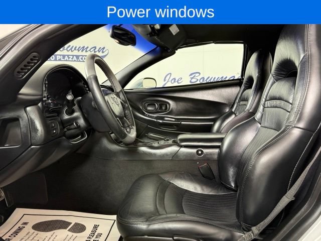 Used 2002 Chevrolet Corvette Convertible w/ Preferred Equipment Group2 RWD image 11