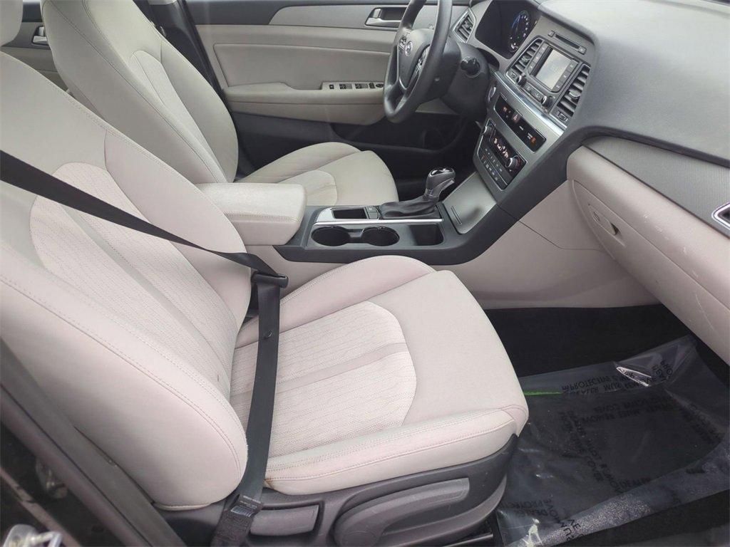 Used 2016 Hyundai Sonata SE image 30