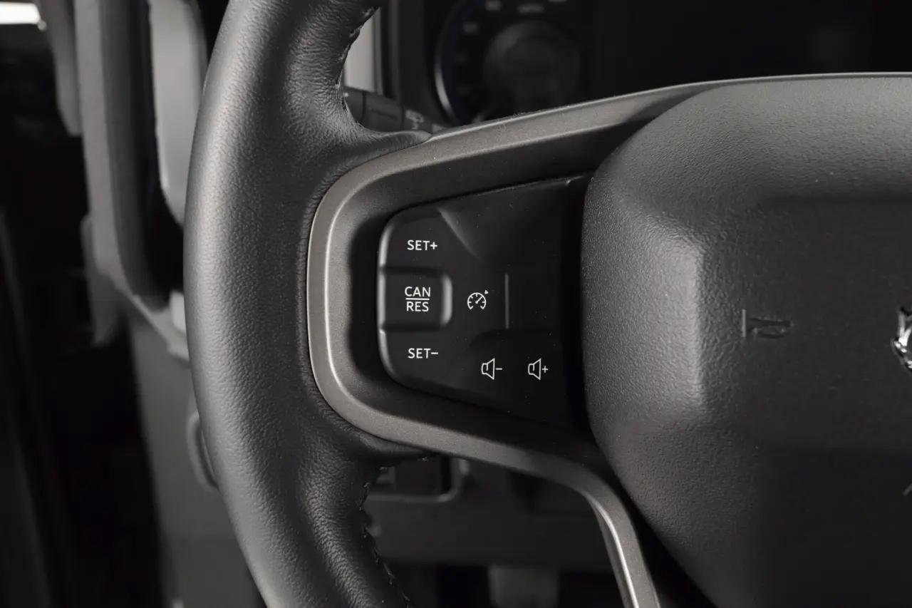 Used 2023 Ford Bronco Black Diamond image 16