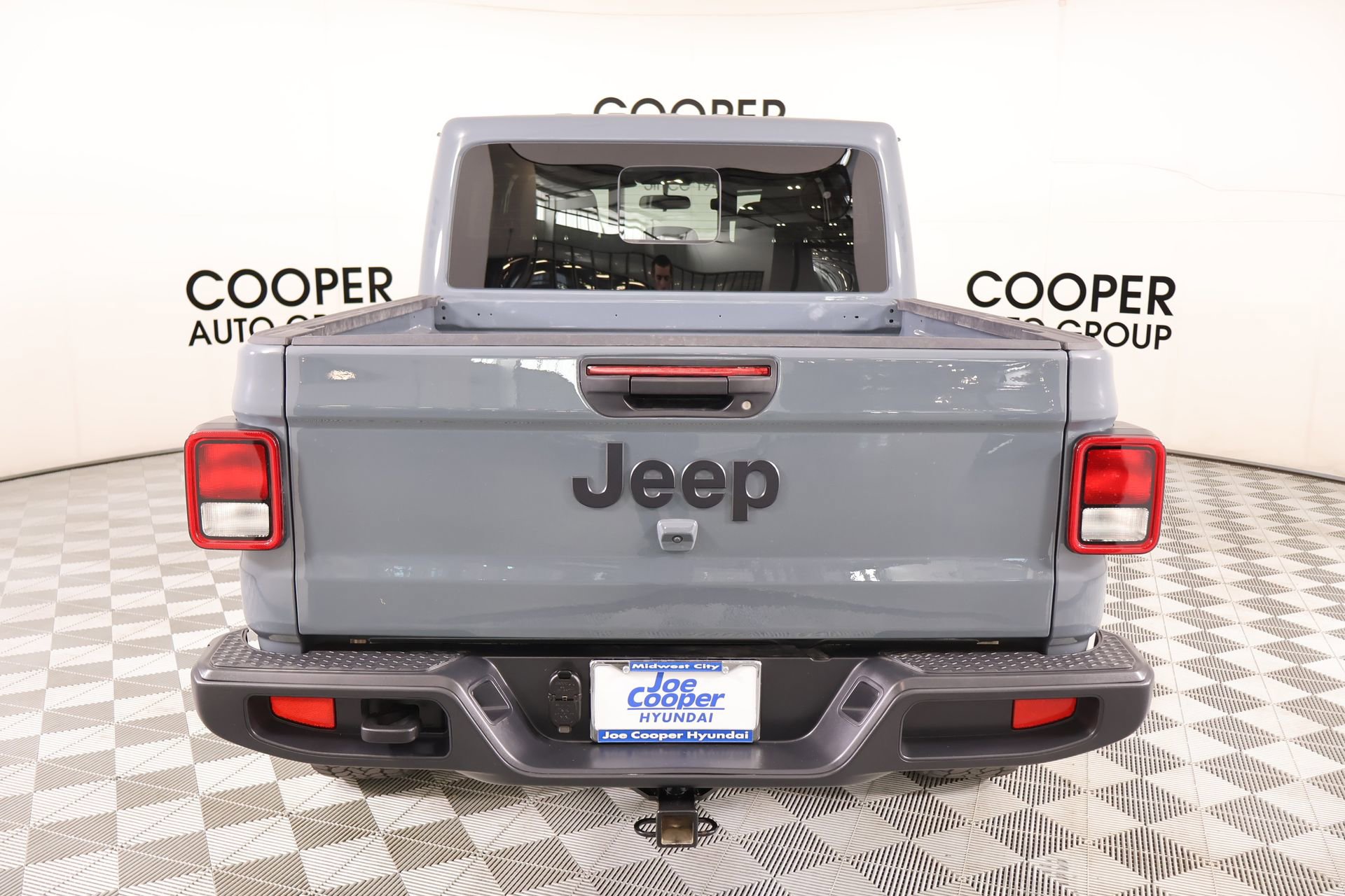 Used 2024 Jeep Gladiator Sport image 20