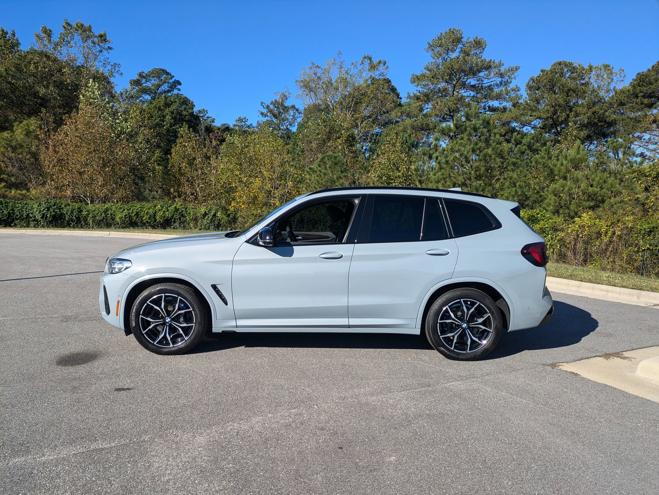 Used 2024 BMW X3 M40i image 8