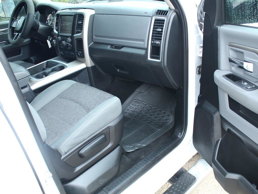 Used 2015 RAM 1500 Lone Star AWD/4WD image 19