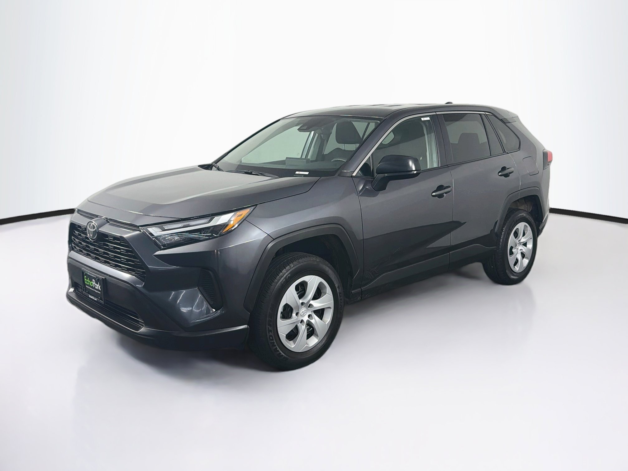 Used 2025 Toyota RAV4 LE FWD image 3