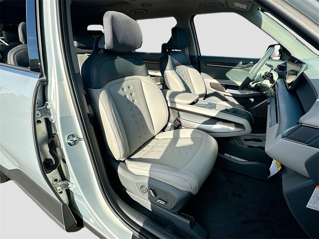New 2026 Kia EV9 Wind image 30