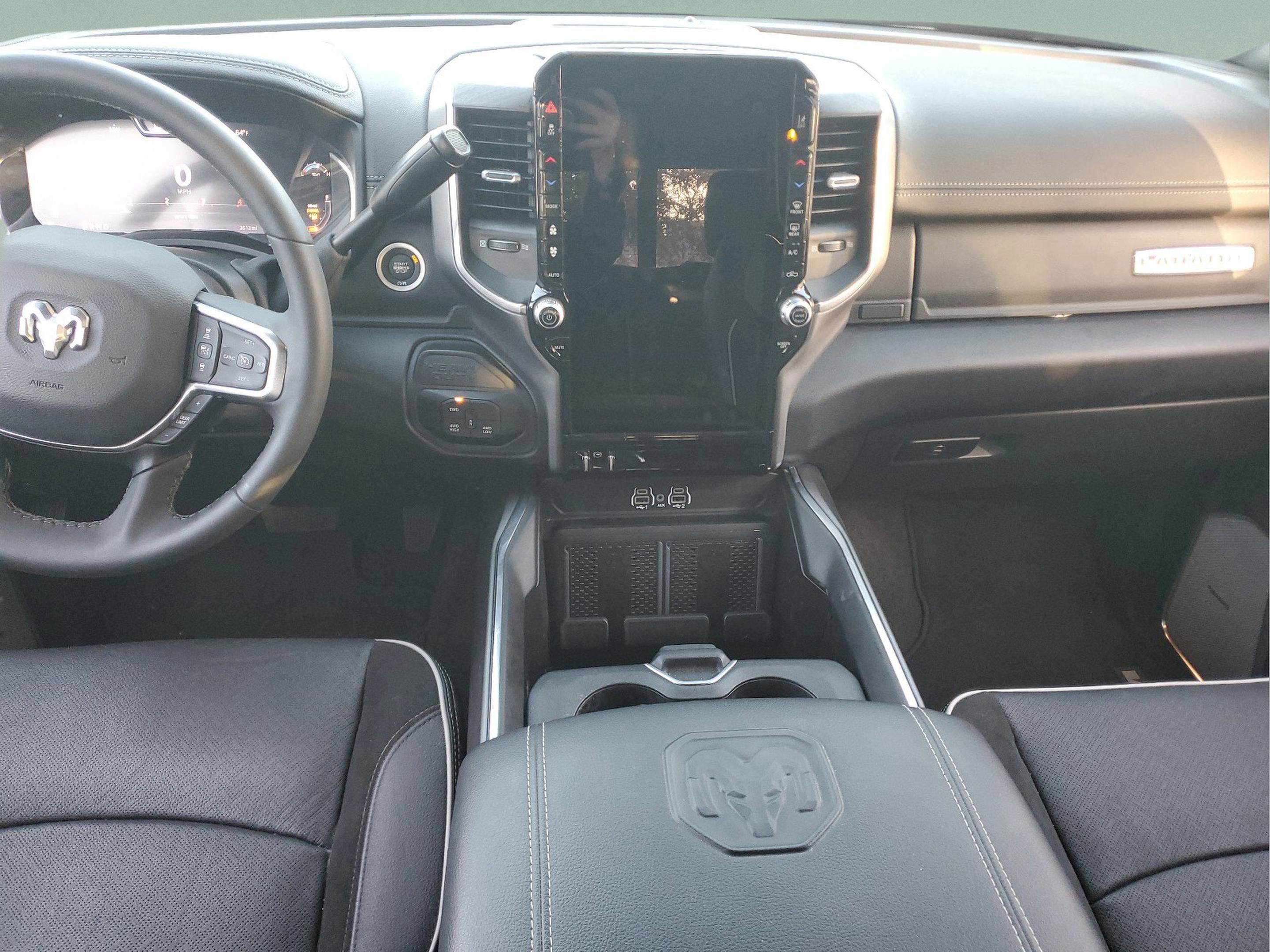 Used 2025 RAM 2500 Laramie image 9