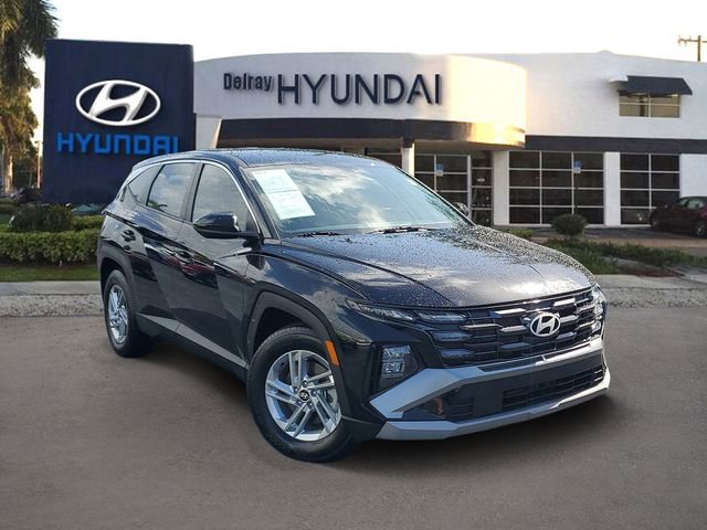 Used 2025 Hyundai Tucson SE