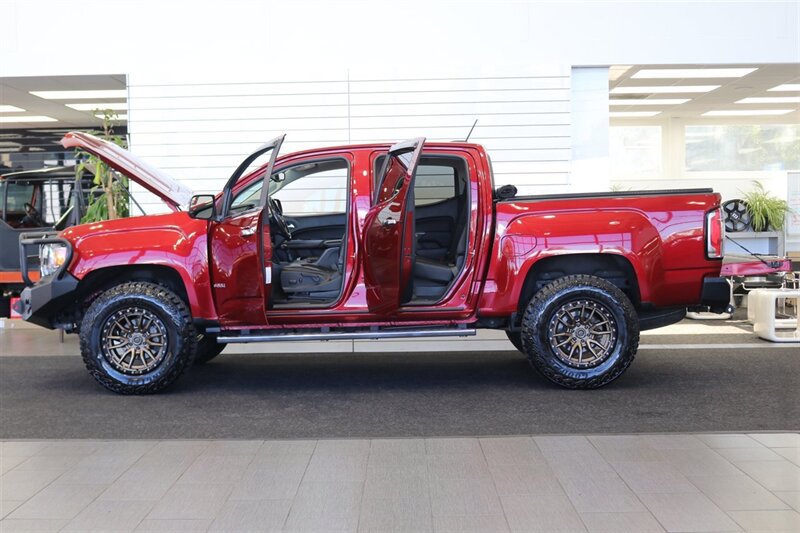 Used 2020 GMC Canyon Denali AWD/4WD image 10