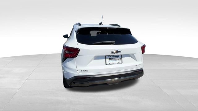 Used 2024 Chevrolet Trax ACTIV w/ Sunroof Package FWD image 6