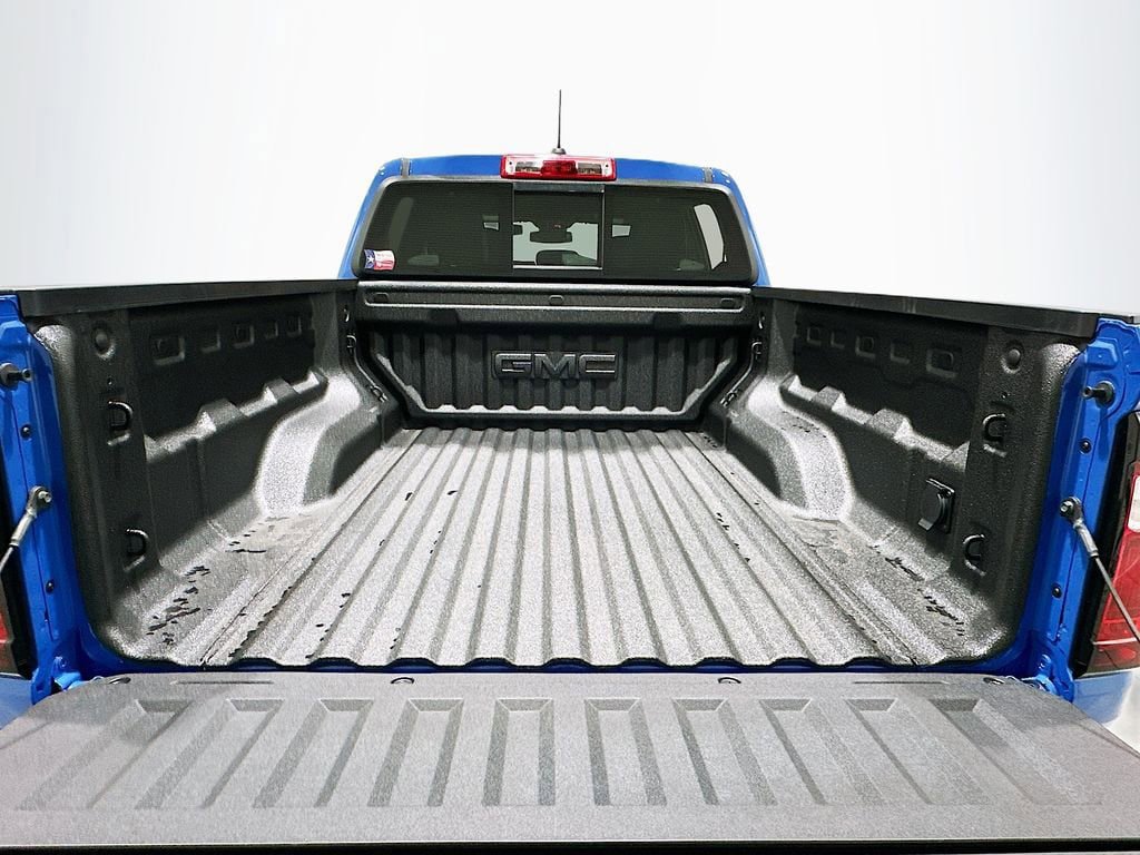 New 2026 GMC Canyon Elevation w/ Convenience Package RWD image 9