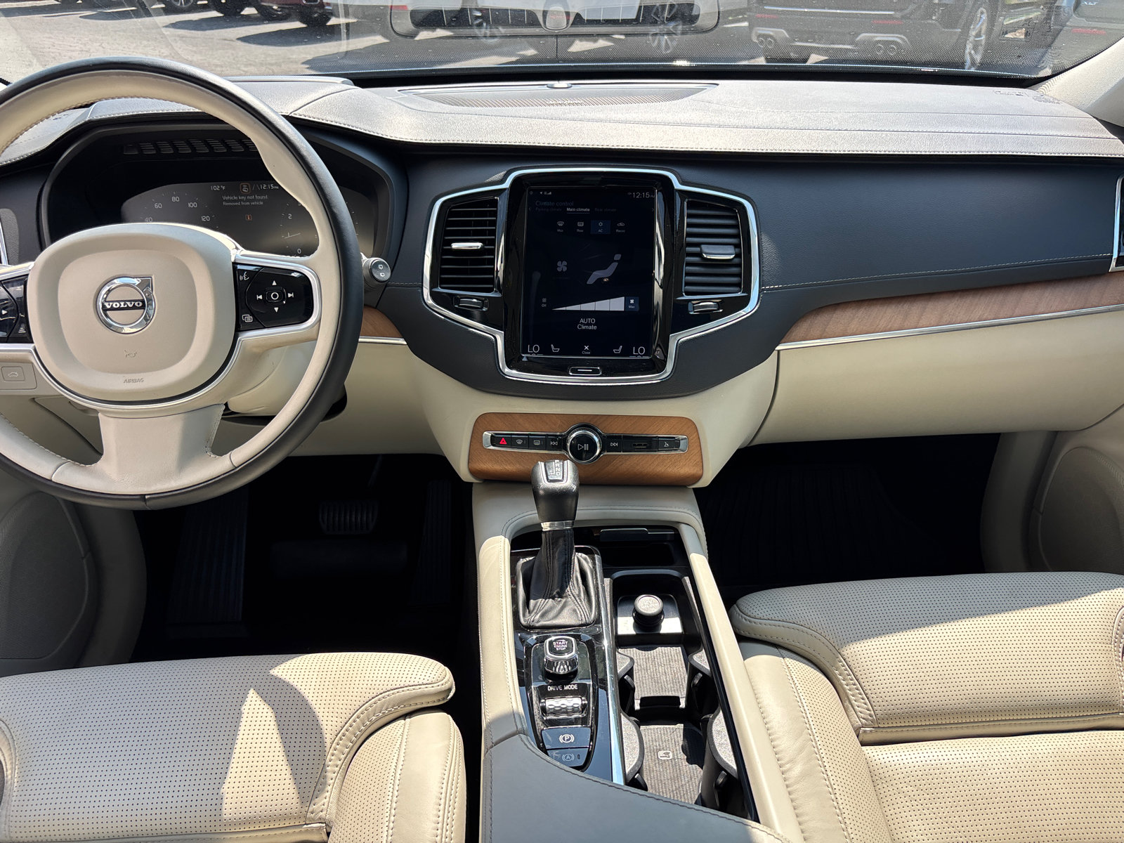 Used 2019 Volvo XC90 T6 Inscription w/ Advanced Package AWD/4WD image 28