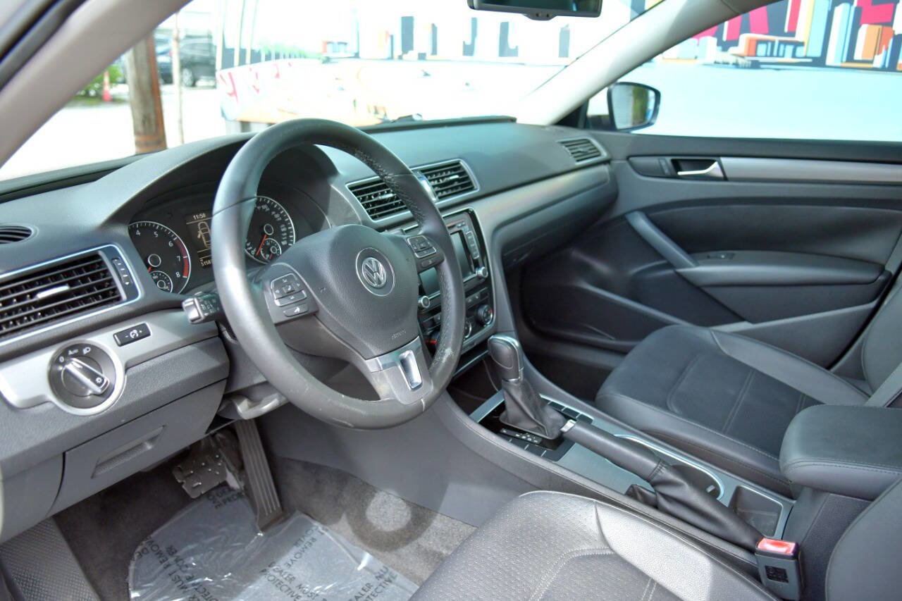 Used 2014 Volkswagen Passat 1.8T SE image 18