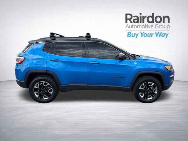 Used 2017 Jeep Compass Trailhawk w/ Cold Weather Group AWD/4WD image 8