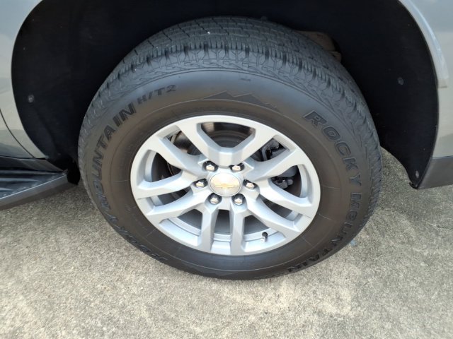 Used 2021 Chevrolet Tahoe LT AWD/4WD image 23