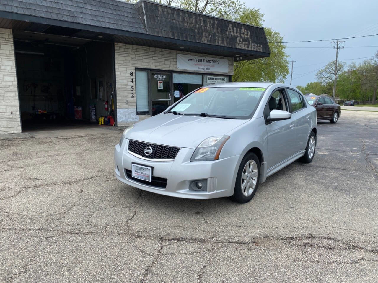 Used 2012 Nissan Sentra 2.0 SR image 3