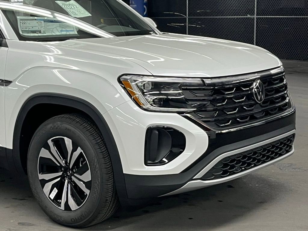 New 2026 Volkswagen Atlas Cross Sport SE AWD/4WD image 40