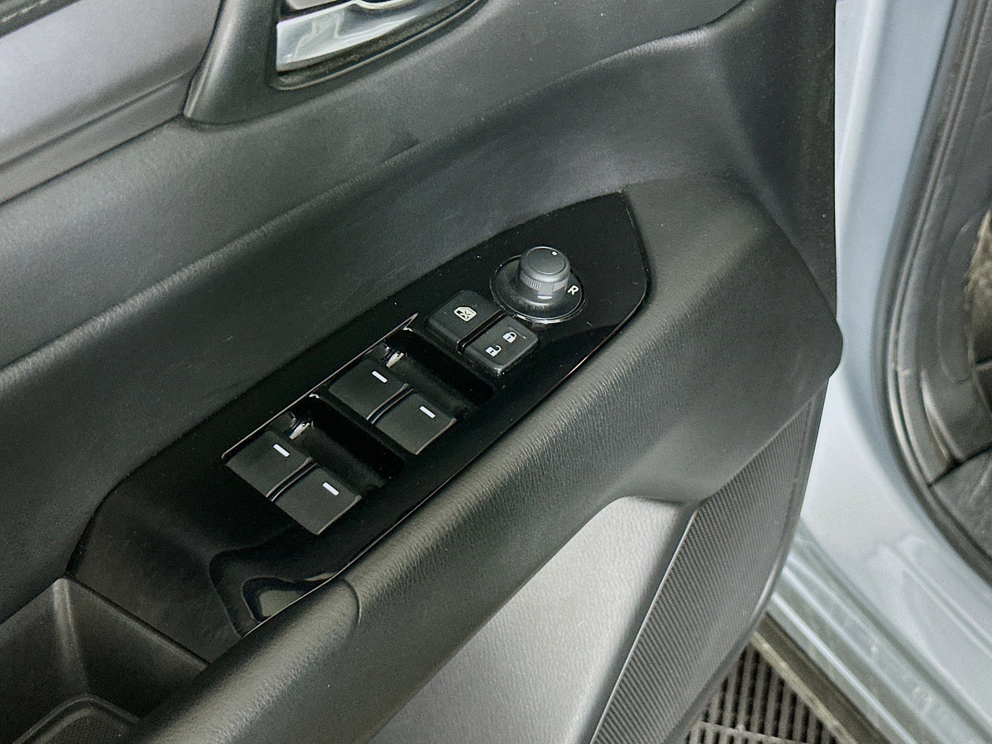 Used 2020 MAZDA CX-5 Touring FWD image 15