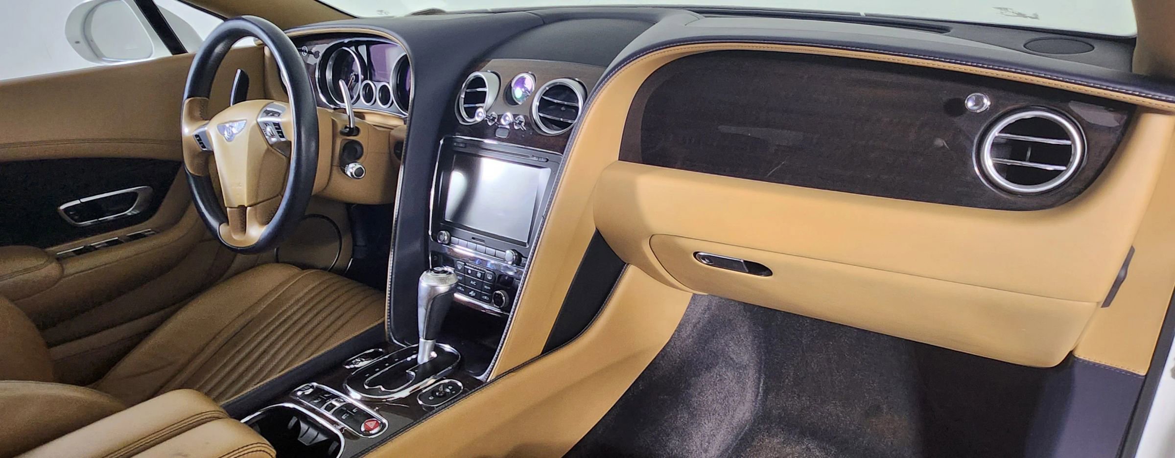 Used 2016 Bentley Continental GT V8 S image 17