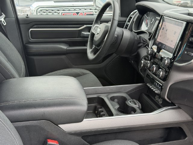 Used 2025 RAM 1500 Big Horn AWD/4WD image 19