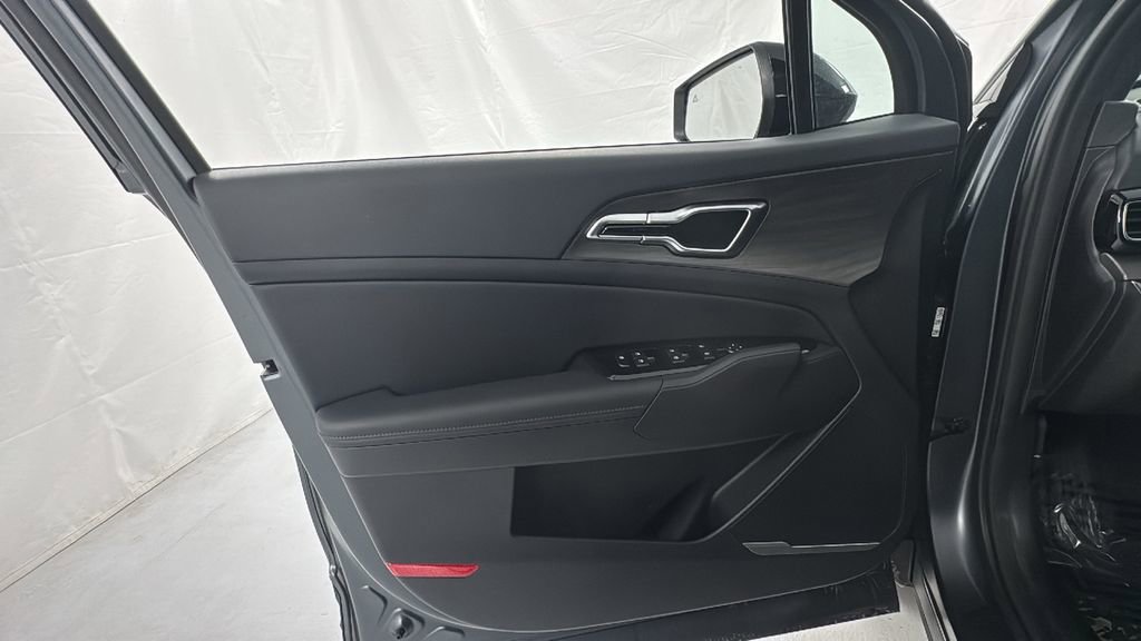 New 2025 Kia Sportage X-Line image 19