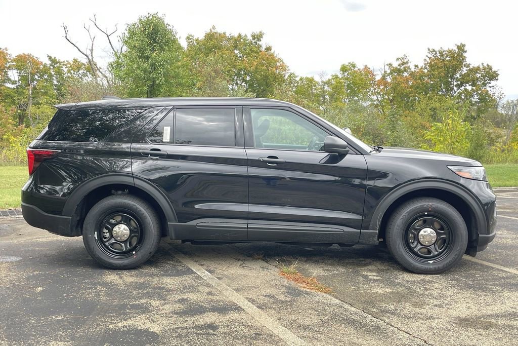 New 2025 Ford Explorer 4WD Police Interceptor image 2