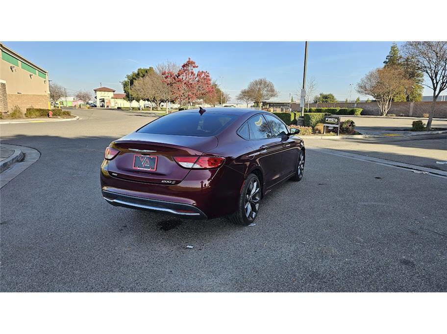 Used 2015 Chrysler 200 S w/ Navigation & Sound Group I image 7