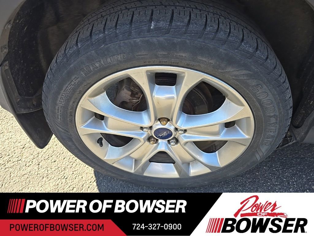 Used 2016 Ford Escape Titanium image 10