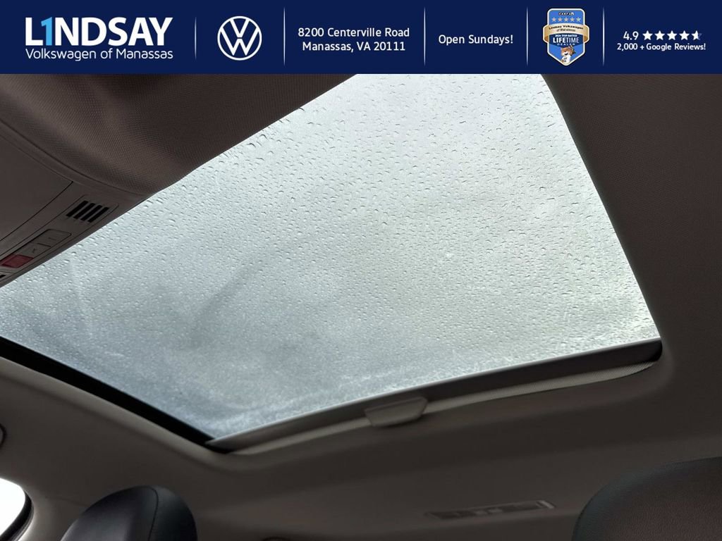 Used 2019 Volkswagen Golf SE image 18