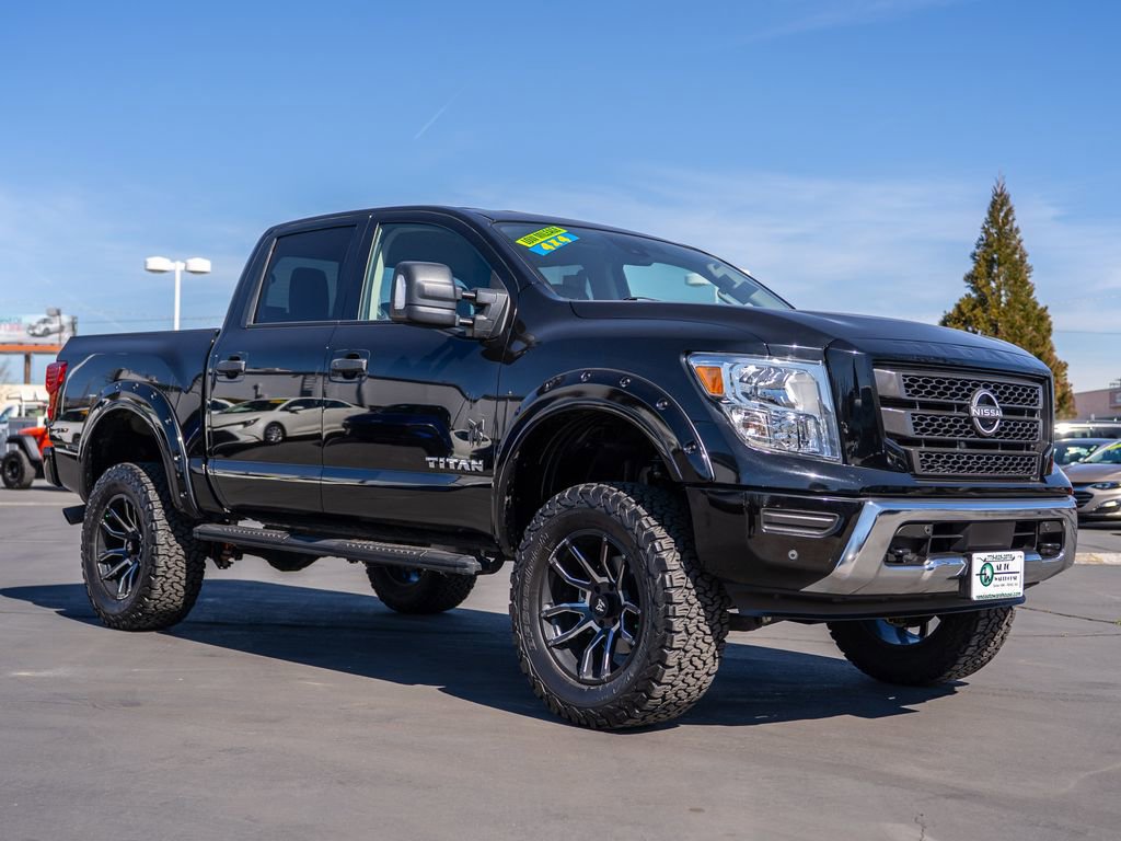 Used 2023 Nissan Titan SV w/ SV Convenience Package image 1