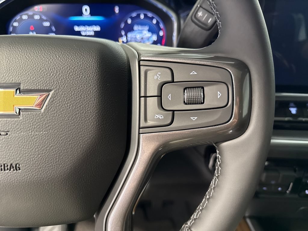 New 2026 Chevrolet Silverado 3500 High Country w/ High Country Premium Package AWD/4WD image 6