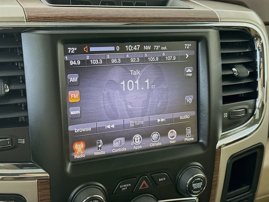 Used 2016 RAM 1500 Laramie w/ Convenience Group AWD/4WD image 17